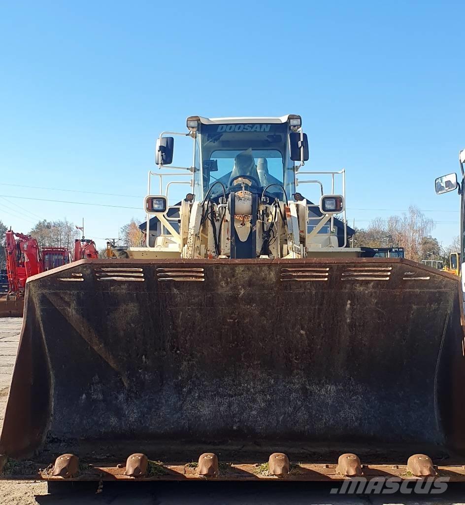 Doosan DL 550-5 Iekrāvēji uz riteņiem