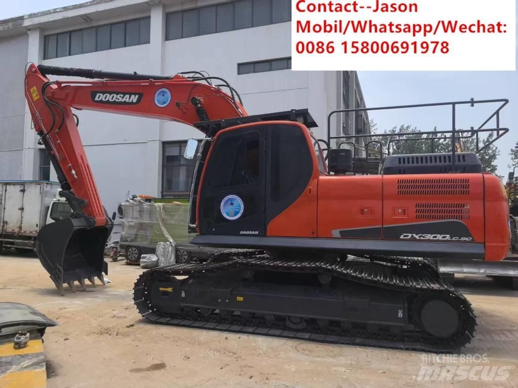 Doosan DX 300 LCA Kāpurķēžu ekskavatori