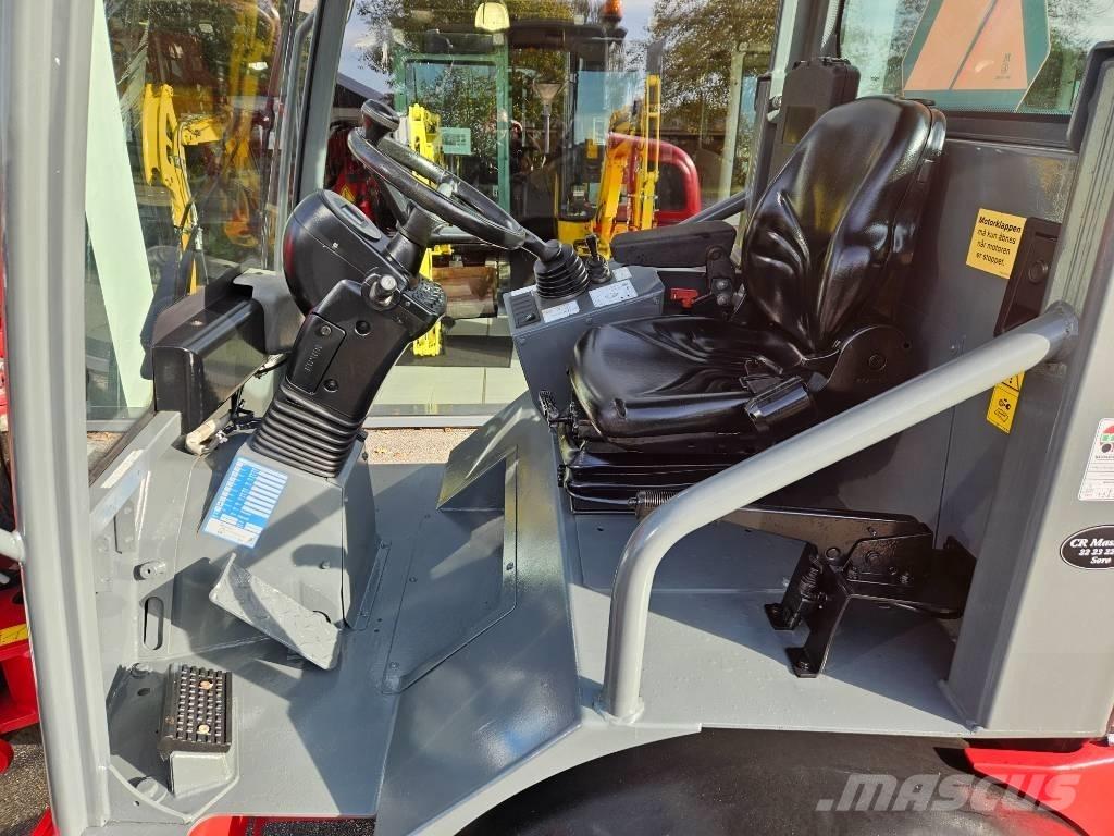 Weidemann 2070LP Mini iekrāvēji