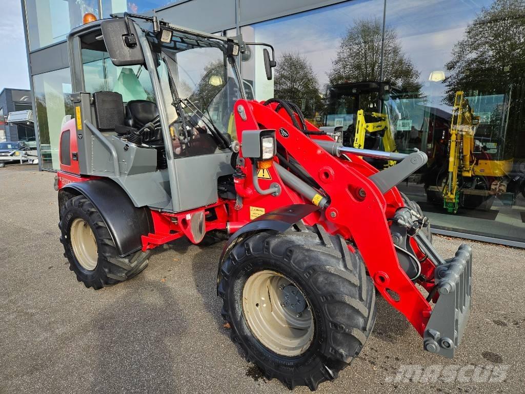 Weidemann 2070LP Mini iekrāvēji