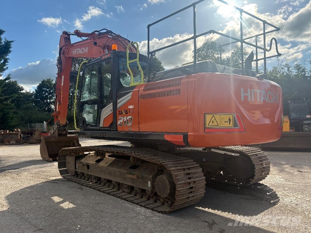 Hitachi ZX 210 LC-7 Kāpurķēžu ekskavatori