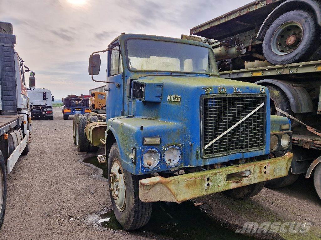 Volvo N1033 6X4 Šasija ar kabīni