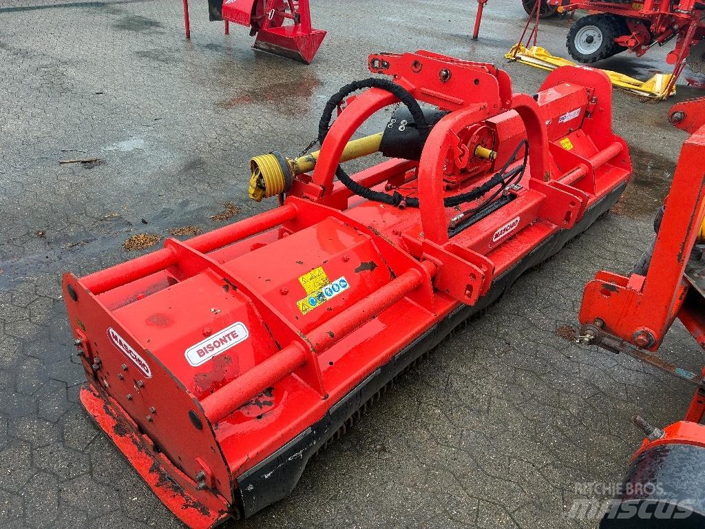 Maschio Bisonte 300 Pļaujmašīnas