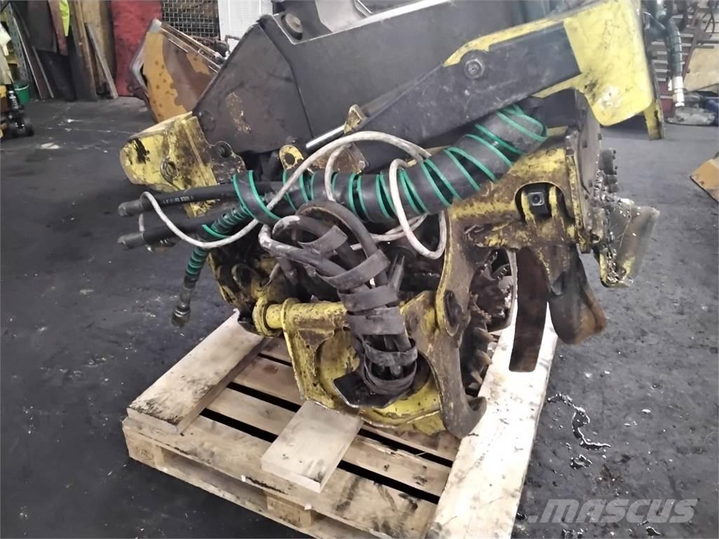 John Deere H415 Hārvesteru kausi