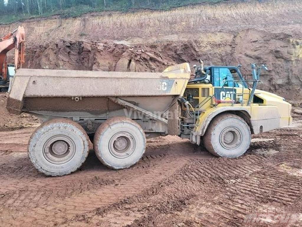 CAT 745C Mini pašizgāzēji