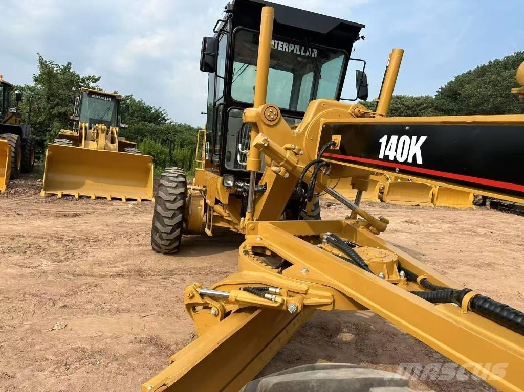 CAT 140 K Greideri