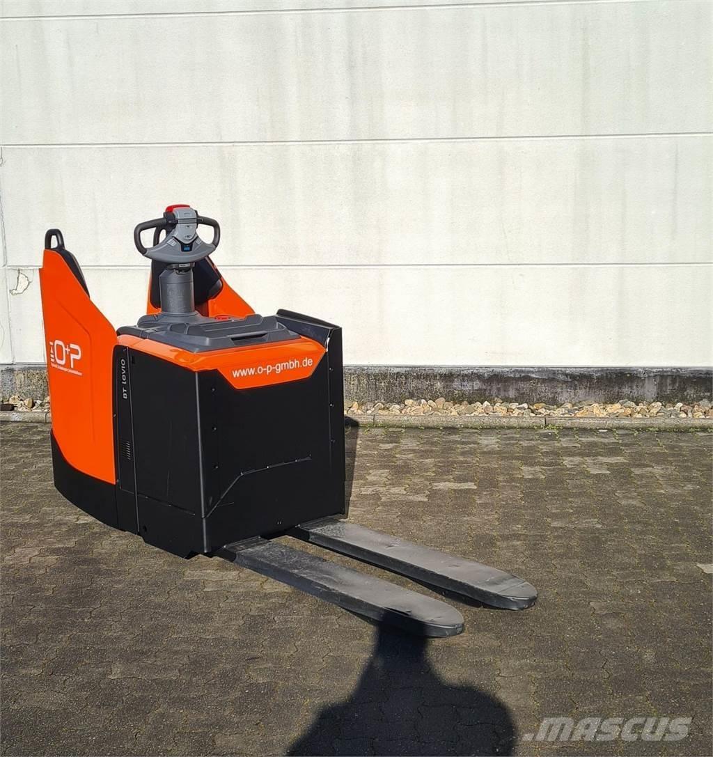 Toyota LPE 250 Zemie palešu pacēlāji