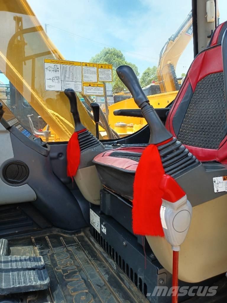 Komatsu PC 70 Vidēja lieluma ekskavatori 7 t - 12 t