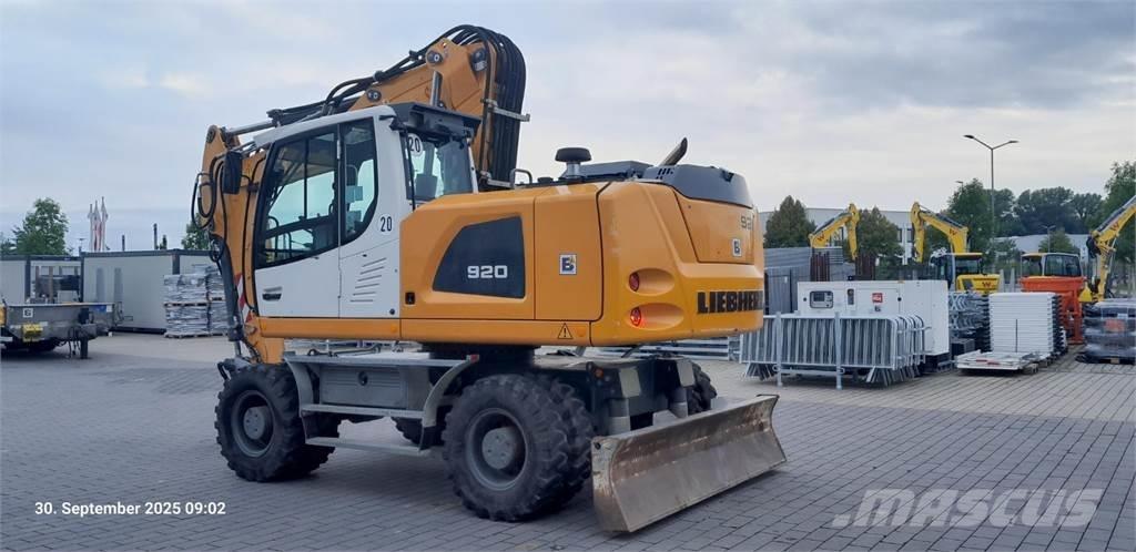 Liebherr A920 Ekskavatori uz riteņiem