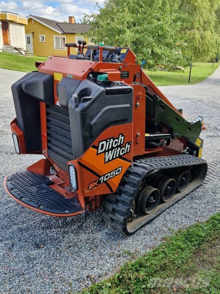 Ditch Witch SK 1050 Lauksaimniecības pacēlāji