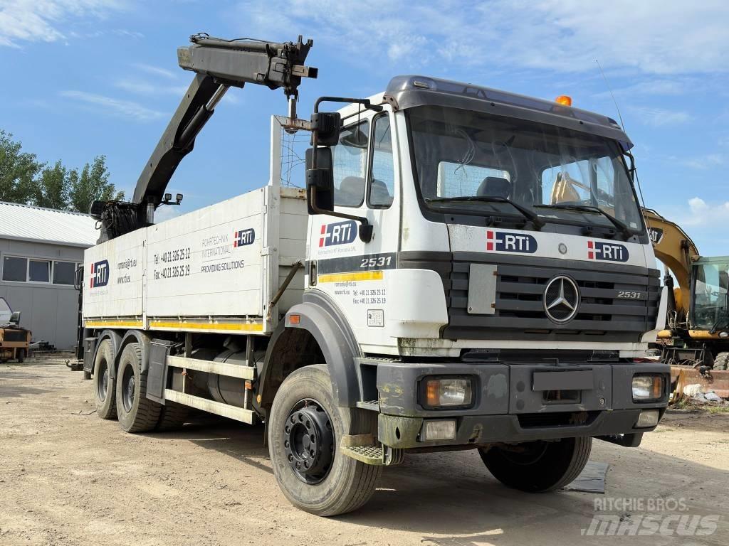 Mercedes-Benz 2531 Smagās mašīnas ar celtni