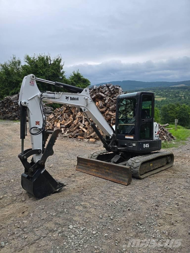 Bobcat E45 Mini ekskavatori < 7 t
