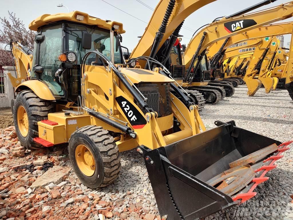 CAT 420 F Ekskavatori-iekrāvēji