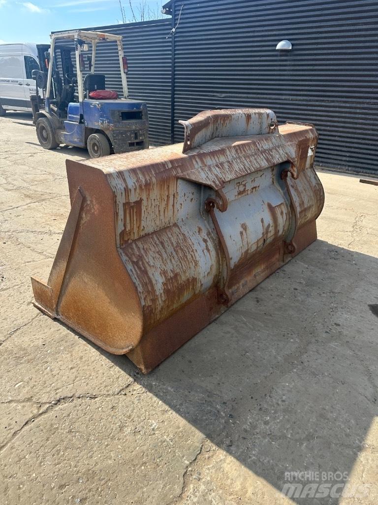 Volvo 2500mm Kausi