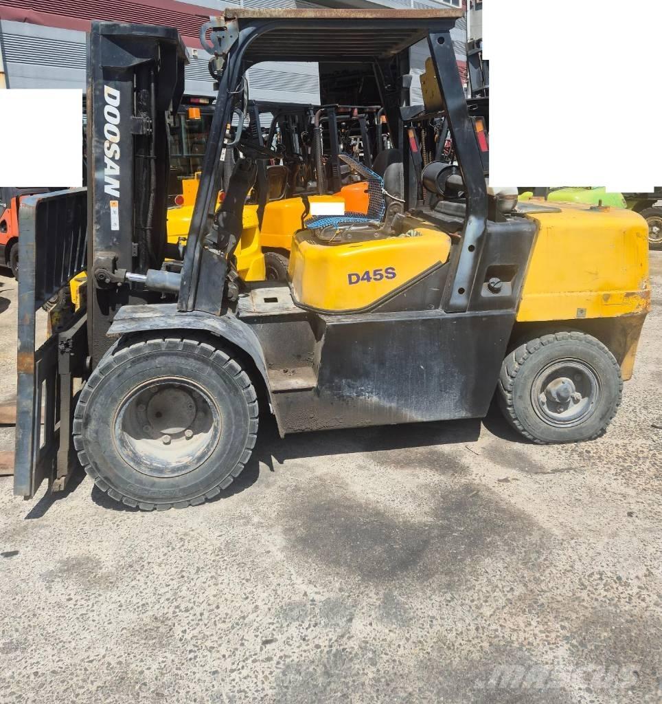 Doosan D 45 SC-9 Autokrāvēji - citi