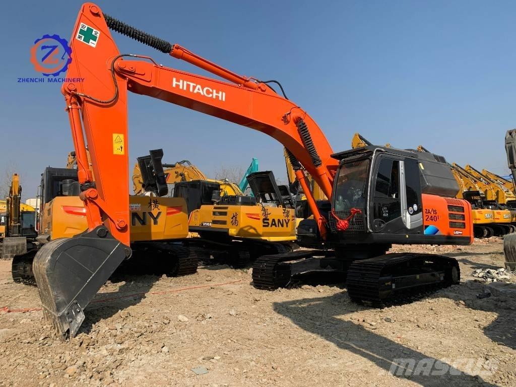 Hitachi ZX 240 Kāpurķēžu ekskavatori