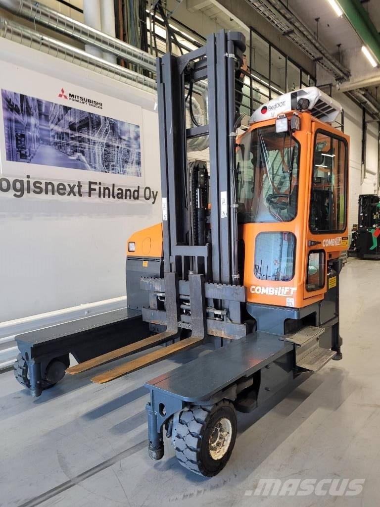Combilift C 4000 Četru virzienu krāvēji