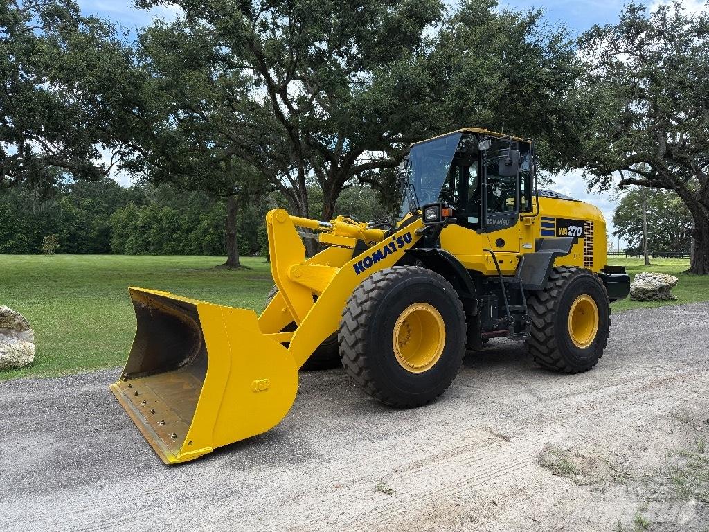 Komatsu WA 270-8 Iekrāvēji uz riteņiem