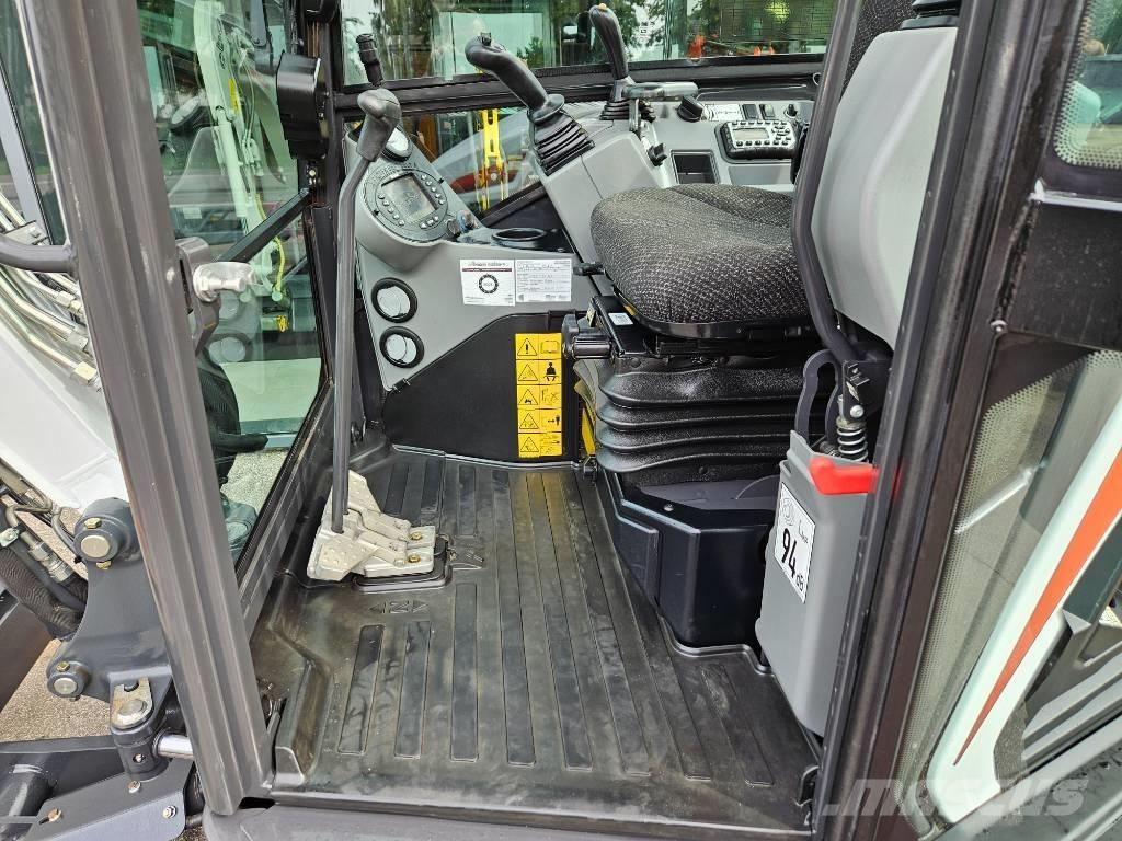 Bobcat E 27 Mini ekskavatori < 7 t
