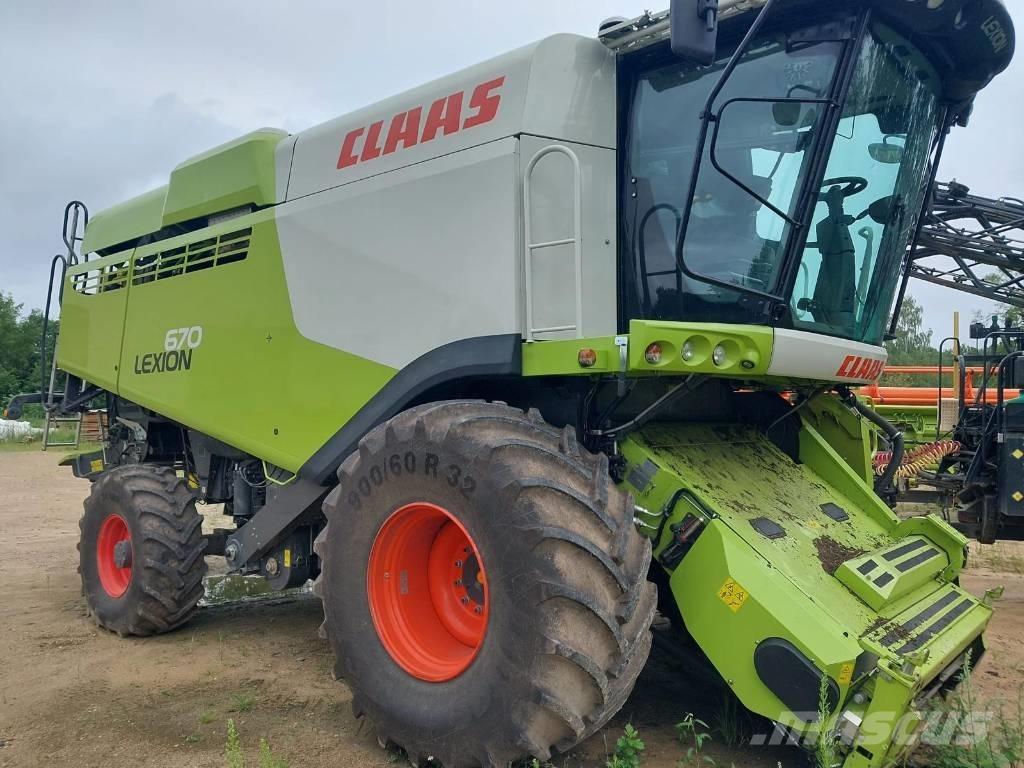 CLAAS Lexion 670 Ražas novākšanas kombaini