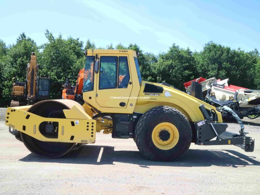 Bomag BW 213 D H-4 i Augsnes blīvētāji