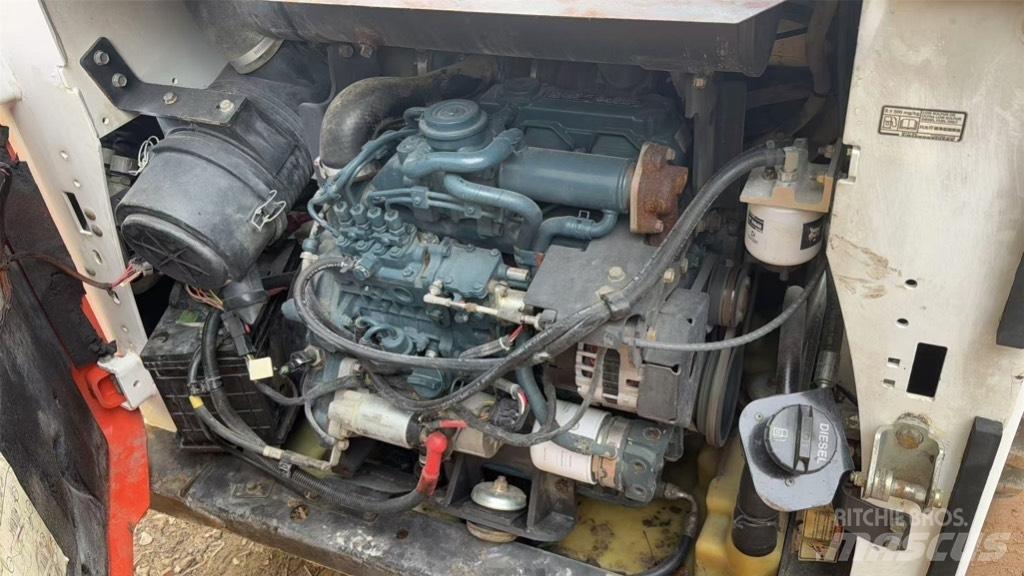 Bobcat S 550 Lietoti riteņu kompaktiekrāvēji