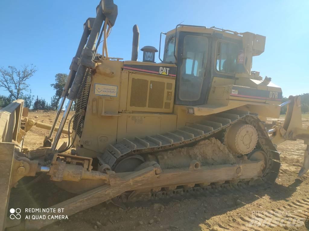 CAT D 7 R II Kāpurķēžu buldozeri