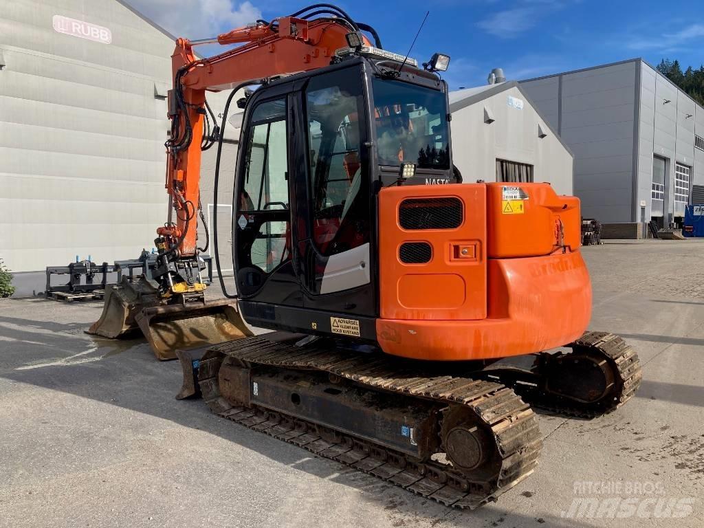 Hitachi ZX 85 US-5 Vidēja lieluma ekskavatori 7 t - 12 t