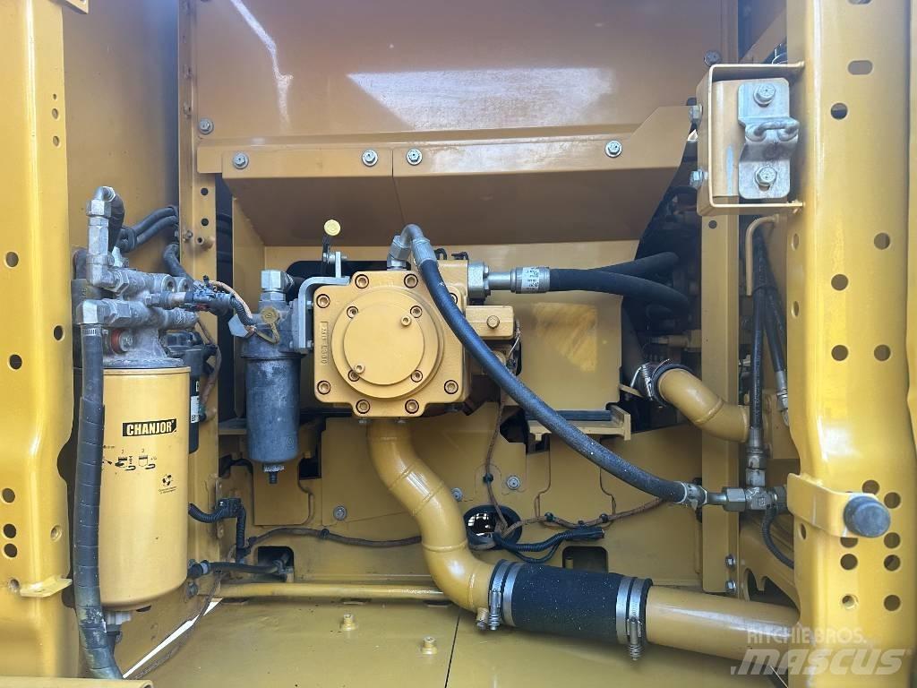CAT 320 GC Kāpurķēžu ekskavatori