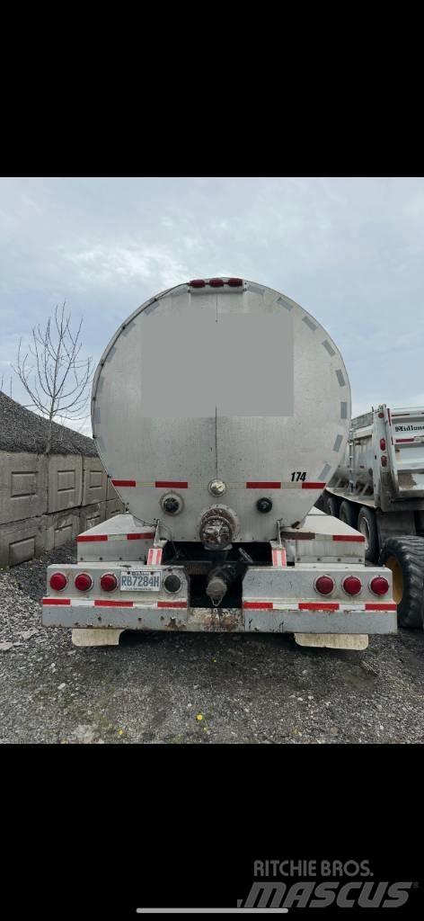 Remtec 4 AXLES Autocisternas