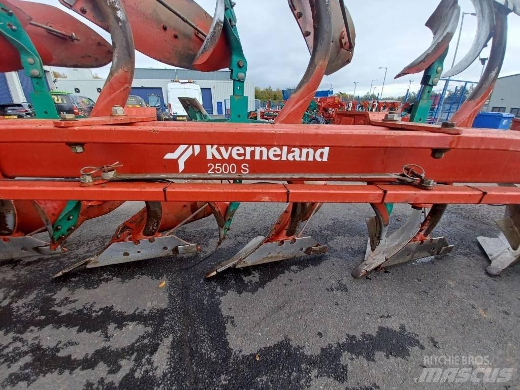 Kverneland 2500S Parastie arkli