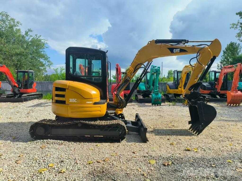 CAT 305 CR Mini ekskavatori < 7 t