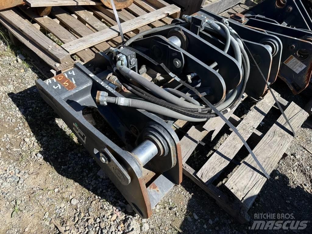 Komatsu WA320 QC Ātrie savienotāji