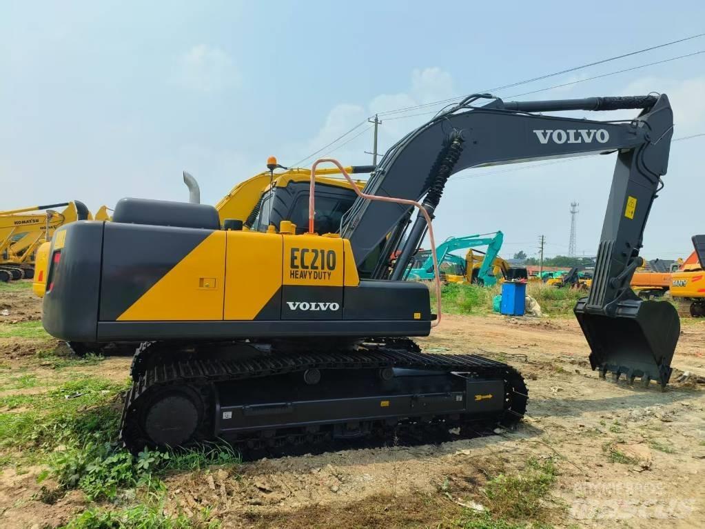 Volvo EC 210 Kāpurķēžu ekskavatori