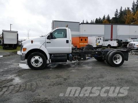 Ford F 650 Šasija ar kabīni