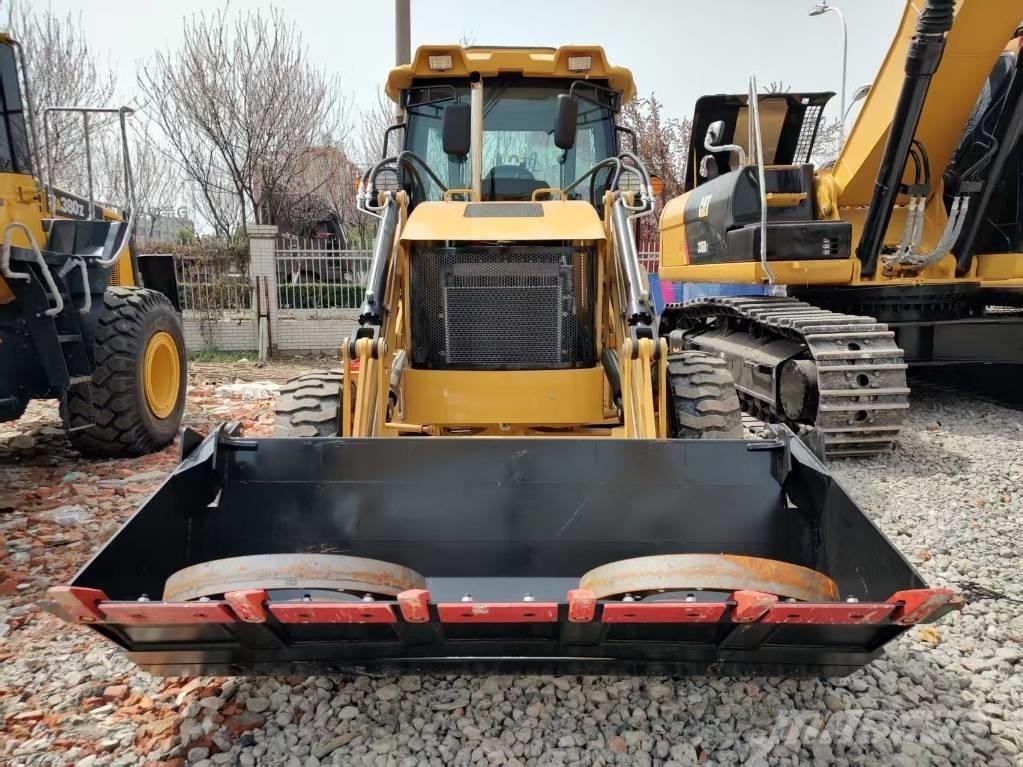 CAT 420F Ekskavatori-iekrāvēji
