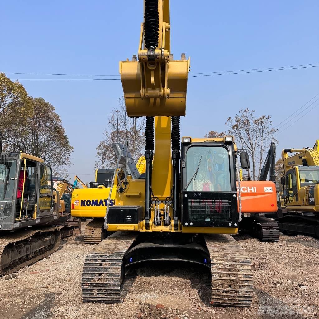 CAT 315D2 Kāpurķēžu ekskavatori