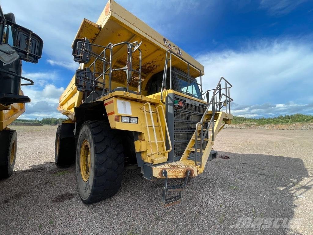 Komatsu HD 465-7 E0 Karjeras kravas automašīnas