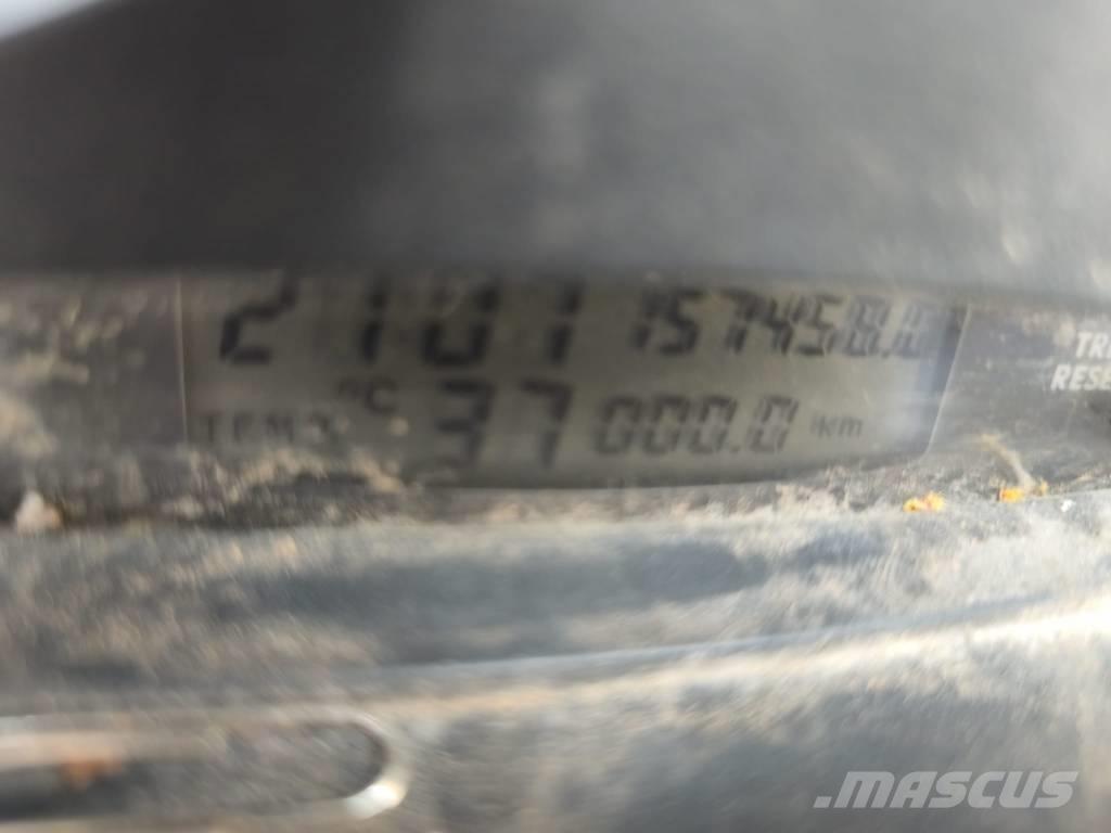 Iveco 35C 13 Vieglais kravas automobilis/izkraušana no sāniem