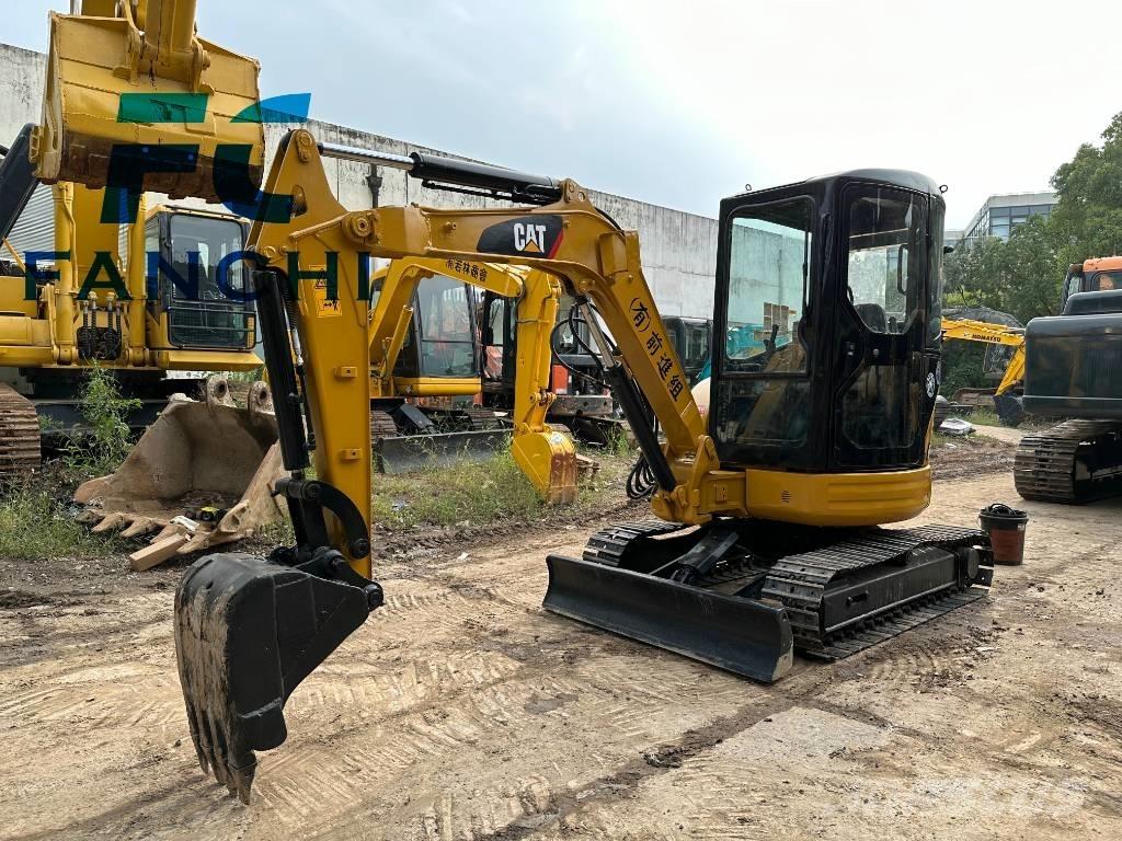 CAT CAT 303 Kāpurķēžu ekskavatori