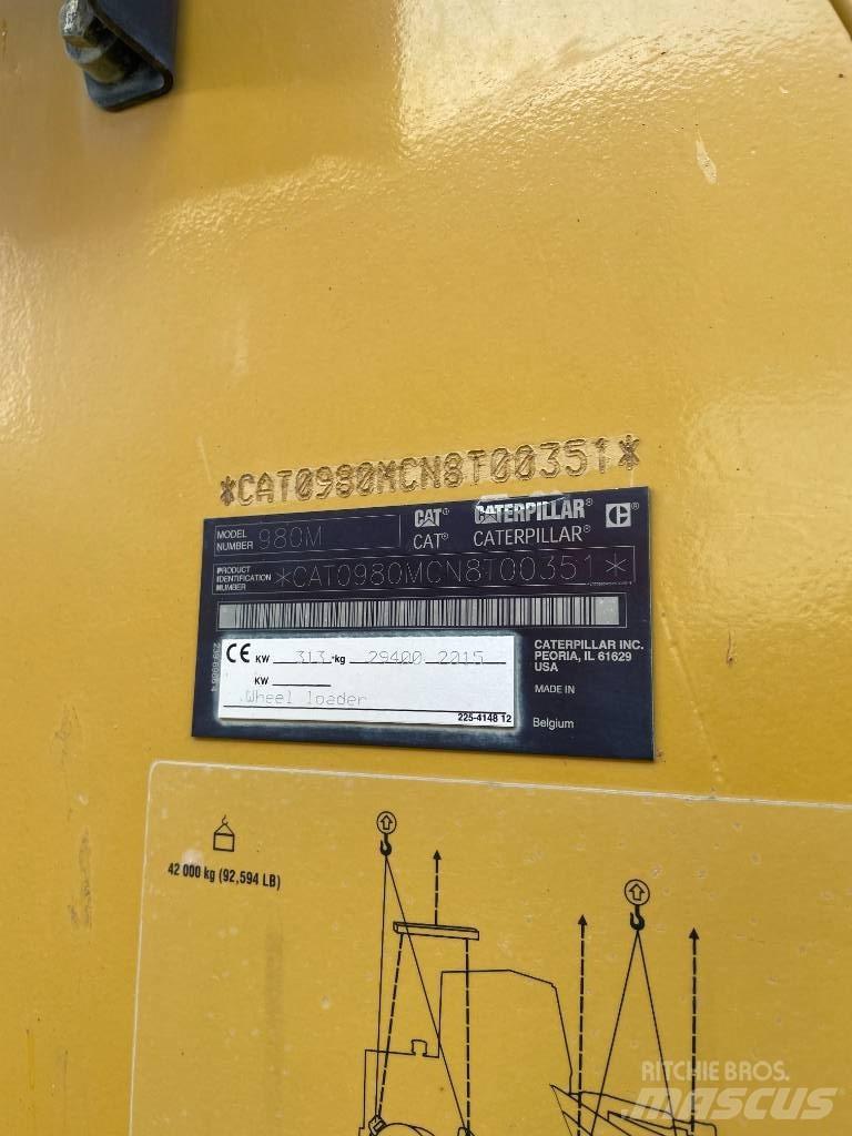 CAT 980M Iekrāvēji uz riteņiem