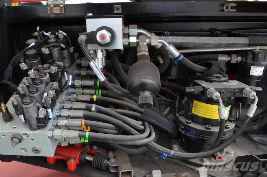 Manitou ManGo 12 Strēles pacēlāji