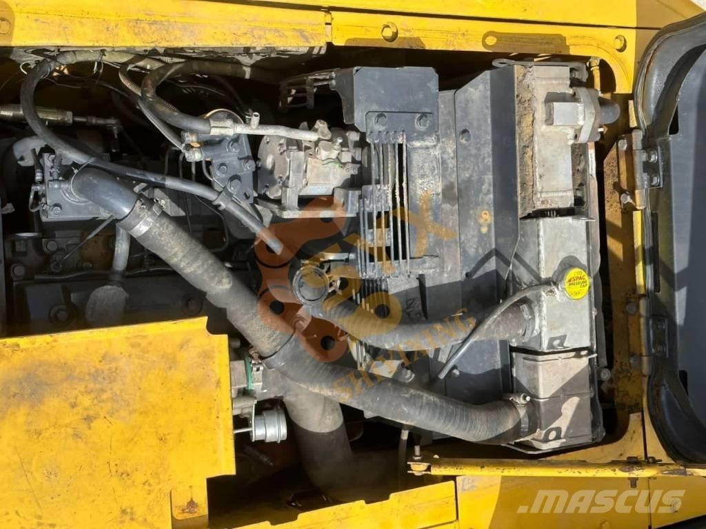 Komatsu PC 130-7 Kāpurķēžu ekskavatori