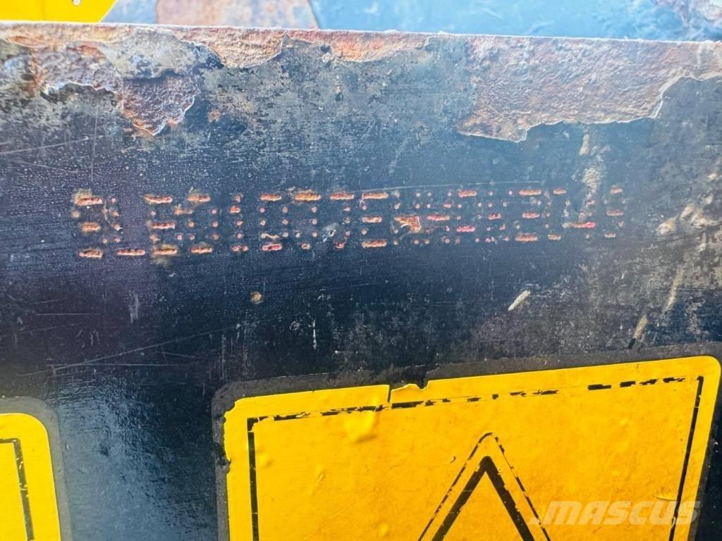 JCB 6 T Mini pašizgāzēji