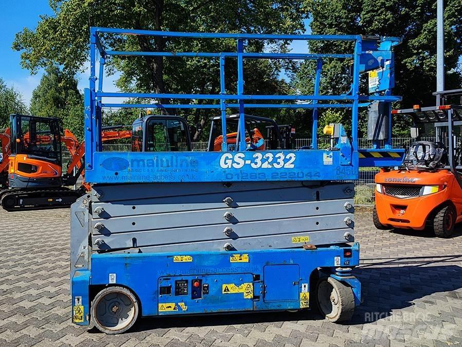Genie GS-3232 Šķerveida pacēlāji
