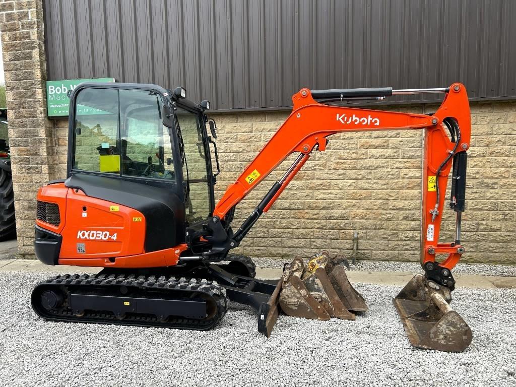 Kubota KX030-4 Mini ekskavatori < 7 t