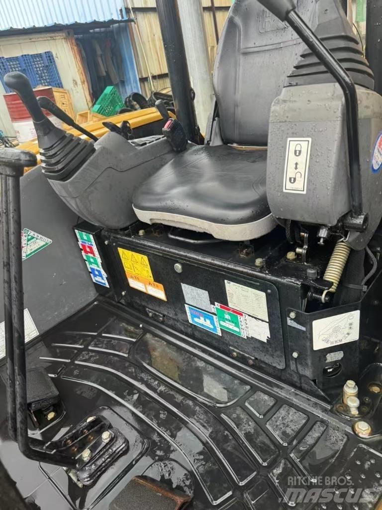 CAT 303 E CR Kāpurķēžu ekskavatori