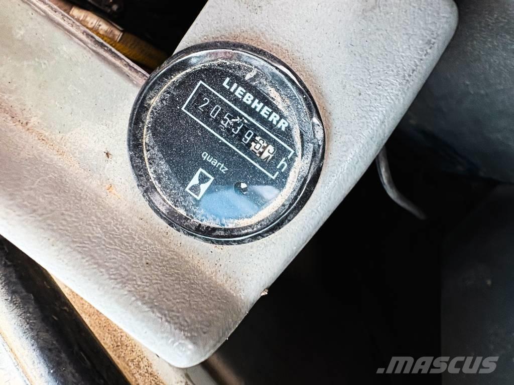 Liebherr R934BHD Kāpurķēžu ekskavatori