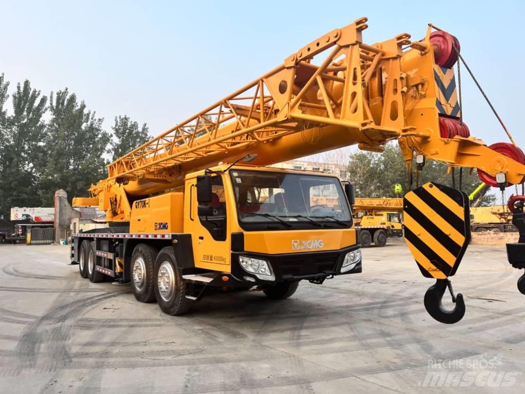 XCMG QY70K-1 Visurgājēji celtņi