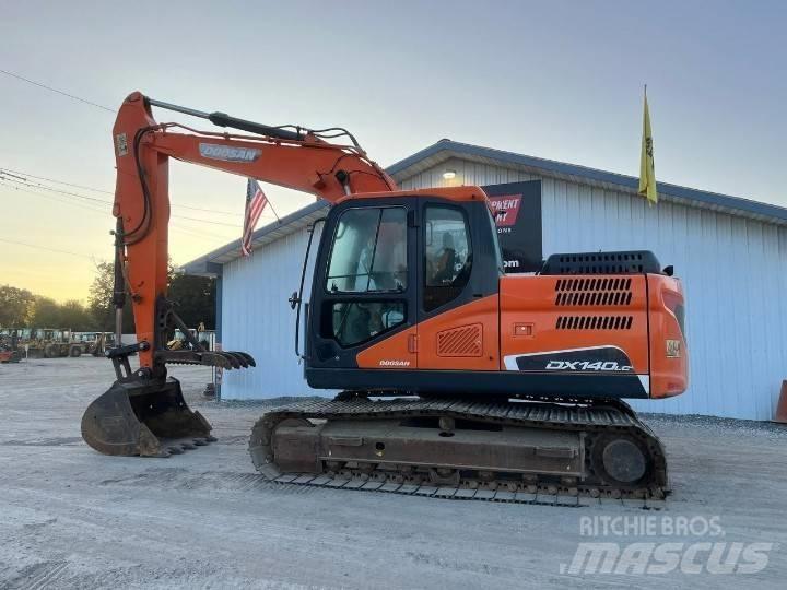Doosan DX 140 LC Kāpurķēžu ekskavatori